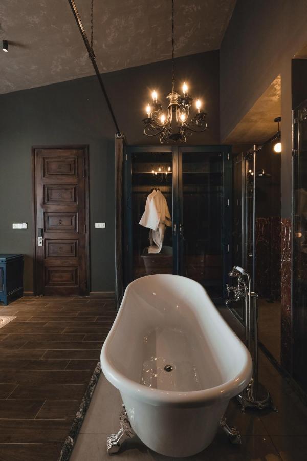 The Chum Boutique Hotel Hue Bagian luar foto