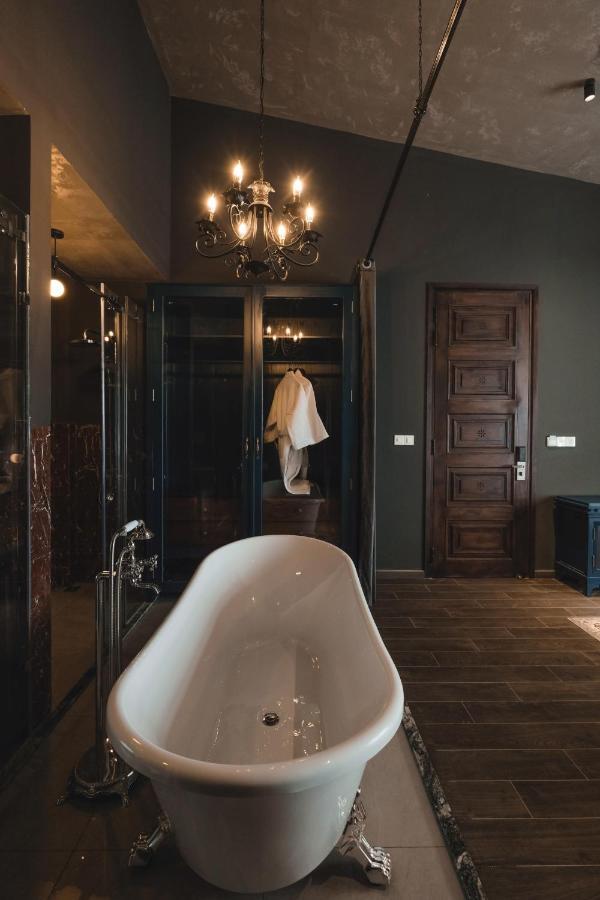 The Chum Boutique Hotel Hue Bagian luar foto