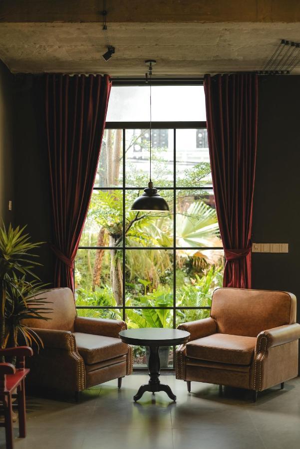 The Chum Boutique Hotel Hue Bagian luar foto