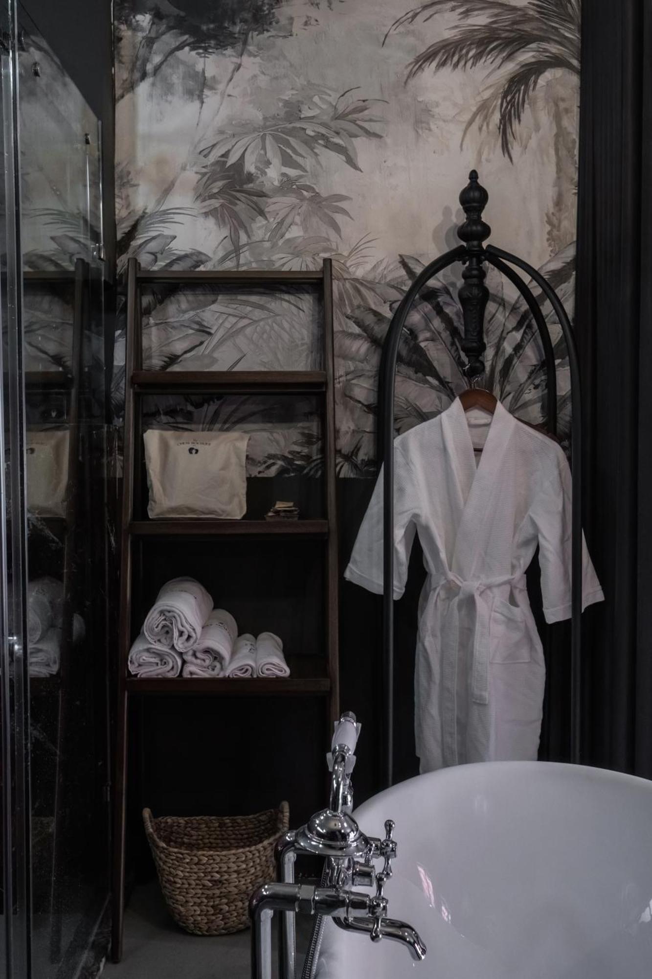 The Chum Boutique Hotel Hue Bagian luar foto